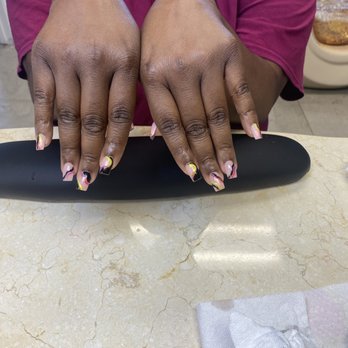 Tipsy Claws - Barely there acrylic full set w/ nail art. - Nail Technicians Near Me - Montgomery, Alabama Tipsy Claws - Barely there acrylic full set w/ nail art. - Nail Technicians Near Me - Montgomery, Alabama