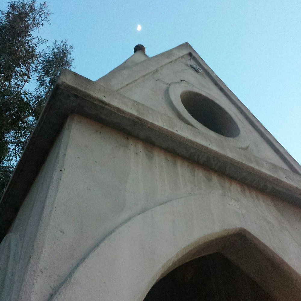 Shakespeare Bridge - The moon. - Local Flavor Near Me - Los Angeles, California Shakespeare Bridge - The moon. - Local Flavor Near Me - Los Angeles, California