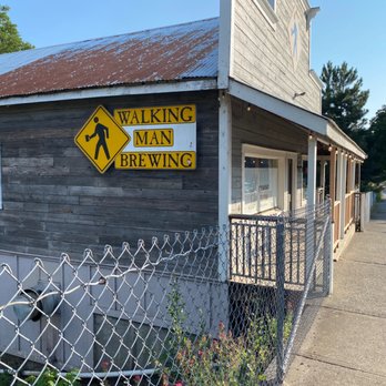 Walking Man Brewing - Outside view - Breweries Near Me - Stevenson, Washington