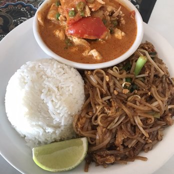 Thai Country Restaurant - Thai Near Me - Clovis, California