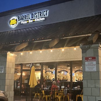 Barrel District - Pizza Near Me - Cathedral City, California Barrel District - Pizza Near Me - Cathedral City, California