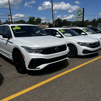 Matthews Planet PreOwned - Car Dealers Near Me - Vestal, New York Matthews Planet PreOwned - Car Dealers Near Me - Vestal, New York