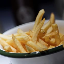 Soho Chicken - Soho Chicken Pommes Frites / French Fries aus frischen Kartoffeln 2,95 €