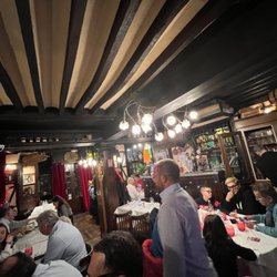 Le Basilic - Interior