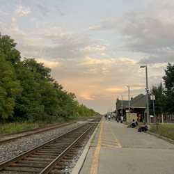Via Rail Canada - Sunrise at the station