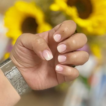 Edgy Nails & Spa - Indoor lighting - Nail Salons Near Me - Riverside, California Edgy Nails & Spa - Indoor lighting - Nail Salons Near Me - Riverside, California