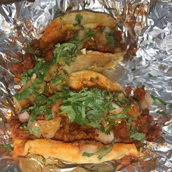 Borreguitas Bar Express - The best vegan al pastor tacos - Mexican Near Me - Pomona, California