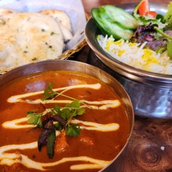 Dosa Point - Butter Chicken with naan & rice