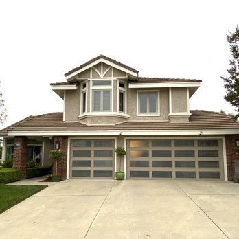 Garage Door Star - New doors, after picture - Garage Door Services Near Me