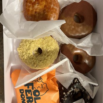 Old Ferry Donut - Tiramisu, Cream Brulee, Butter Pistachio, Choco Fudge Glazed, Donut Bread Cream Cheese - Donuts Near Me - Buena Park, California