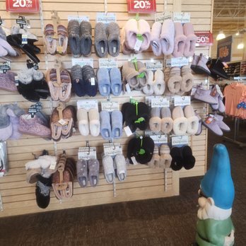 SUPER SHOES - Shoe Stores Near Me - Amsterdam, New York SUPER SHOES - Shoe Stores Near Me - Amsterdam, New York
