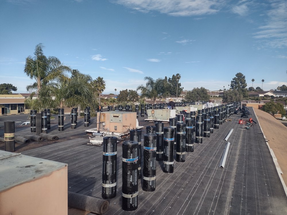 Slide of Valenz Roofing