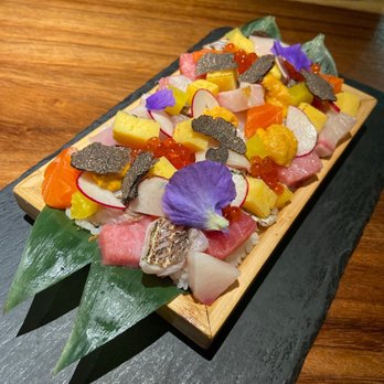 Mikado Sushi - Bara Chirashi - Sushi Bars Near Me - Orlando, Florida
