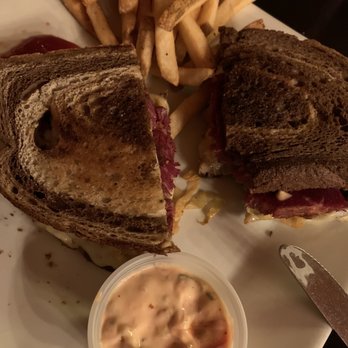 Tavern on Merrimack - Reuben sandwich - Bars Near Me - Lawrence, Massachusetts Tavern on Merrimack - Reuben sandwich - Bars Near Me - Lawrence, Massachusetts