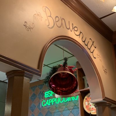 Alfonso's Pizzeria & Restaurant by null