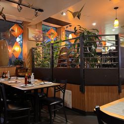 Peak of Asia - Interior decor