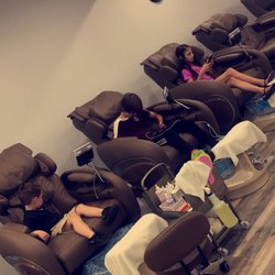 TT Nails & Spa