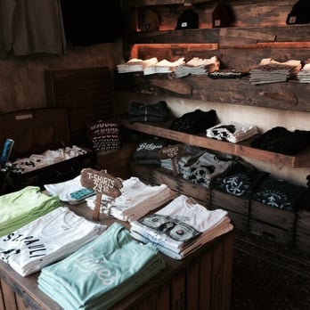 Bidges & Sons - Shirts, Shirts, Shirts - Accessories Near Me - Hamburg, HH
