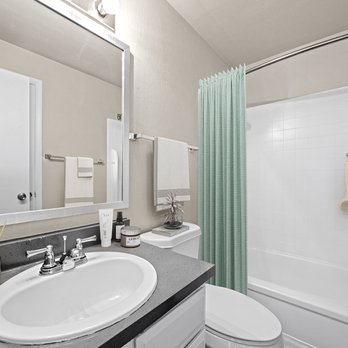 Canyon Crest - Apartments Near Me - Littleton, Colorado Canyon Crest - Apartments Near Me - Littleton, Colorado