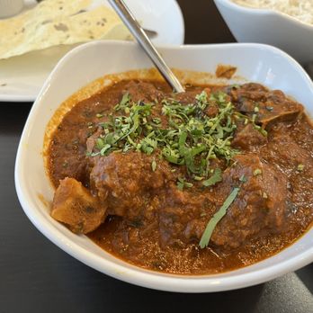 Lemon Indian Cuisine - Lamb Vindaloo - Indian Near Me - Greensboro, North Carolina Lemon Indian Cuisine - Lamb Vindaloo - Indian Near Me - Greensboro, North Carolina