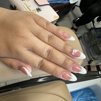 Lake Nails - moon did this and i always go to her because she always knew how to do my nails. 101% recommend this place - Nail Salons Near Me - Menifee, California