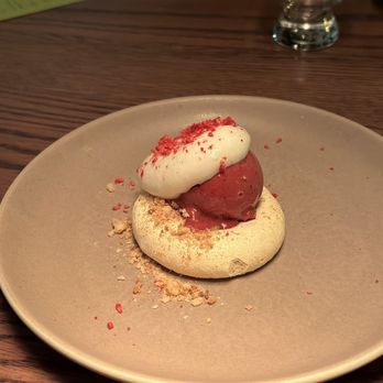 Proxi - Spiced Pavlova - Tapas/Small Plates Near Me - Chicago, Illinois