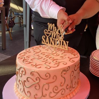 Amy's Pastry - My weeding cake - Bakeries Near Me - Montebello, California