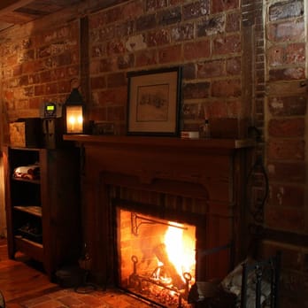 Stevenson Ridge - Fireplace, Servant Quarter - Bed & Breakfast Near Me - Spotsylvania, Virginia Stevenson Ridge - Fireplace, Servant Quarter - Bed & Breakfast Near Me - Spotsylvania, Virginia