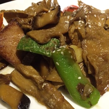 Lucky Vegetarian - Sweet and sour vegetarian pork chops - Vegetarian Near Me - Brooklyn, New York Lucky Vegetarian - Sweet and sour vegetarian pork chops - Vegetarian Near Me - Brooklyn, New York