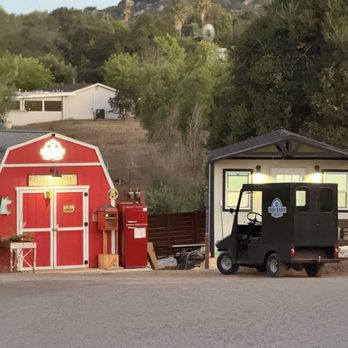 Mini Barn Market - Attraction Farms Near Me - Ramona, California Mini Barn Market - Attraction Farms Near Me - Ramona, California