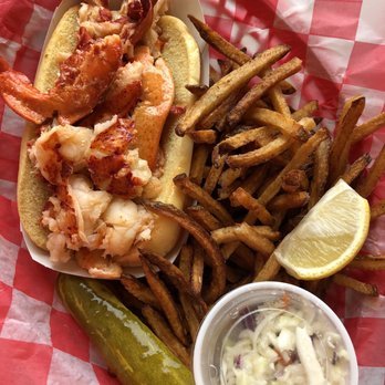 Point Lobster - Lobster Roll, look at all that meat! - Seafood Markets Near Me - Point Pleasant Beach, New Jersey
