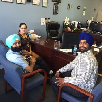 Satwant Singh Insurance Services - Mr Singh in his office with customers - Home & Rental Insurance Near Me - San Jose, California Satwant Singh Insurance Services - Mr Singh in his office with customers - Home & Rental Insurance Near Me - San Jose, California