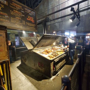 Hard Eight BBQ - Barbeque Near Me - The Colony, Texas