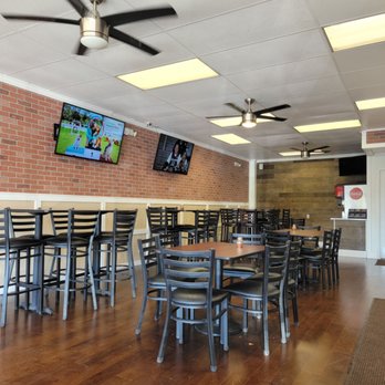 Caliano pizza - Pizza Near Me - Chula Vista, California