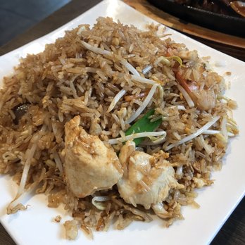 Lee’s Kitchen - Combination fried rice - Chinese Near Me - East Maitland, NSW