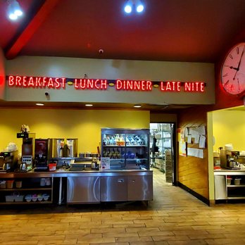 Denny's - Clean Front of House - American Near Me - Clive, Iowa