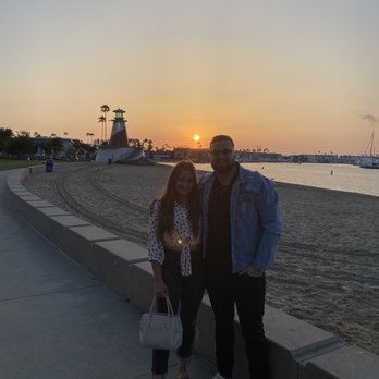 Lighthouse - Great sunset views - Breakfast & Brunch Near Me - Newport Beach, California Lighthouse - Great sunset views - Breakfast & Brunch Near Me - Newport Beach, California