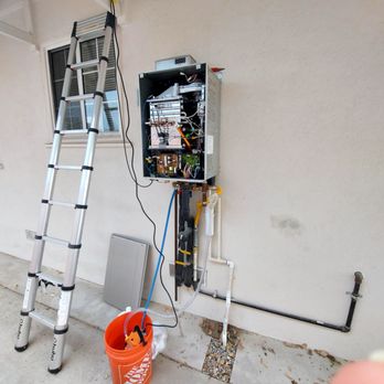 Water Heater Warehouse - Maintenance on Electric Water Heater annual service. - Water Heater Installation/Repair Near Me - Fullerton, California Water Heater Warehouse - Maintenance on Electric Water Heater annual service. - Water Heater Installation/Repair Near Me - Fullerton, California
