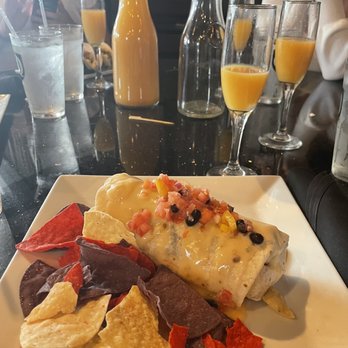 Quintessential Dining & Nightlife - Smothered burrito and bottomless mimosas - Wine Bars Near Me - Saint Charles, Missouri Quintessential Dining & Nightlife - Smothered burrito and bottomless mimosas - Wine Bars Near Me - Saint Charles, Missouri