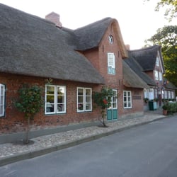 Hotel Landhaus Altes Pastorat - Das Alte Pastorat von außen