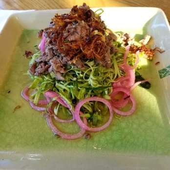 Anh and Chi - Spinach Beef Salad - Vietnamese Near Me - Vancouver, British Columbia Anh and Chi - Spinach Beef Salad - Vietnamese Near Me - Vancouver, British Columbia