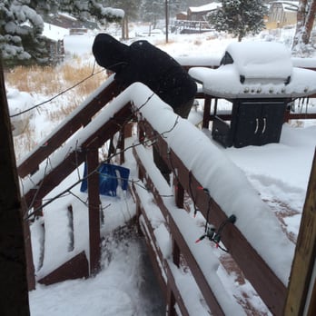 Buckeye's Cabin - The front patio - Bed & Breakfast Near Me - Leadville, Colorado