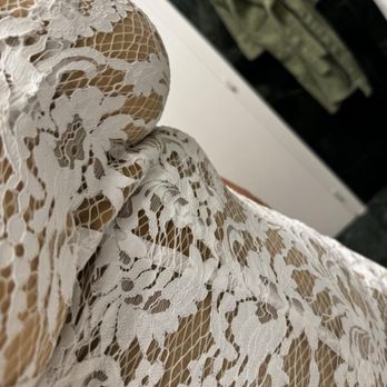 1. Bella Bianca Bridal Couture