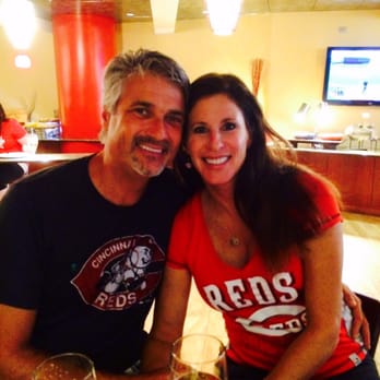 Reds Fan Zone - Go Reds!! - Professional Sports Teams Near Me - Cincinnati, Ohio Reds Fan Zone - Go Reds!! - Professional Sports Teams Near Me - Cincinnati, Ohio