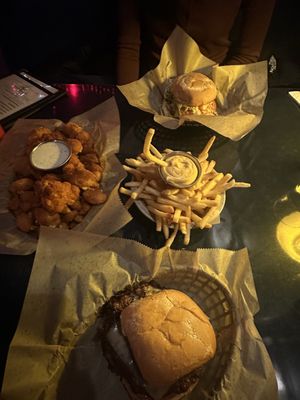 Settle Down Tavern by null