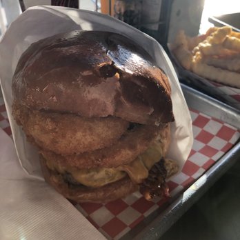 Corner Burger - Burgers Near Me - Lawndale, California