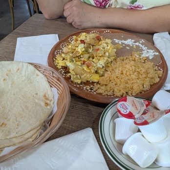Gaviotas Mexican Restaurant - The huevos con papas plate was very tempting by sight, very pleasing by taste. Those tortillas are no joke. Made me miss my abuelita. - Mexican Near Me - Pico Rivera, California Gaviotas Mexican Restaurant - The huevos con papas plate was very tempting by sight, very pleasing by taste. Those tortillas are no joke. Made me miss my abuelita. - Mexican Near Me - Pico Rivera, California