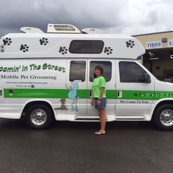 Groomin in the Street - Our mobile van- we come to you!