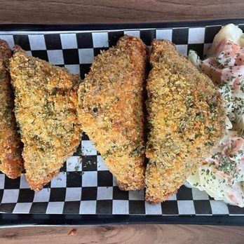Good Catch Boil House - Disappointing shrimp toast - Cajun/Creole Near Me - Markham, Ontario
