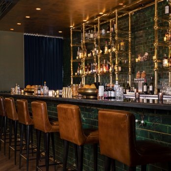 No Man's Land Cocktail Parlor & Eatery